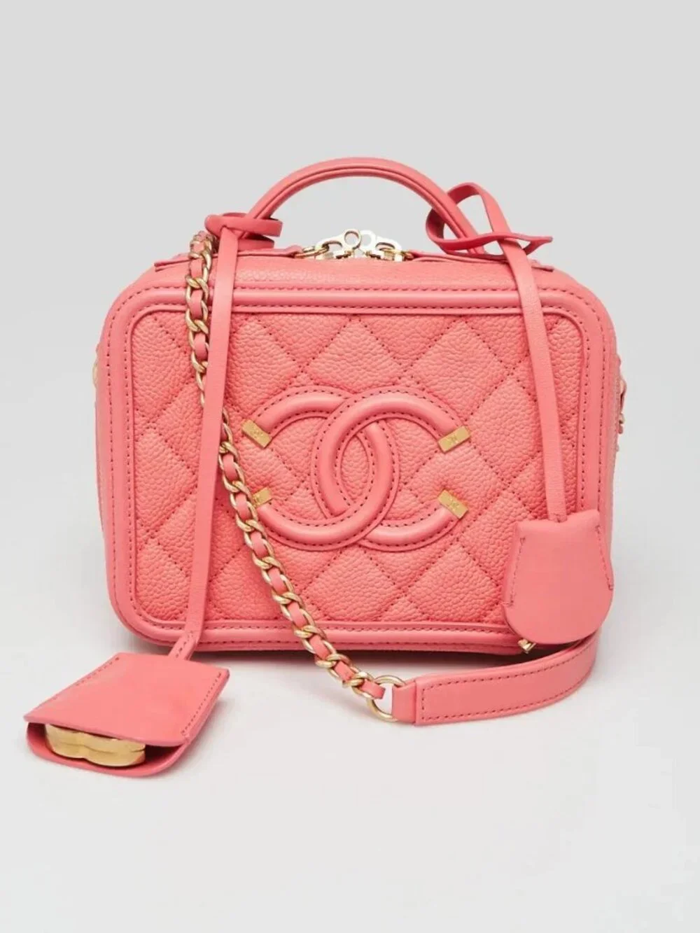 Chanel Pink Caviar Quilted Leather Filigree Small Vanity Case Bag